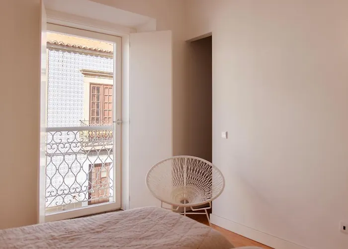 Casa Do Almirante * 타비라